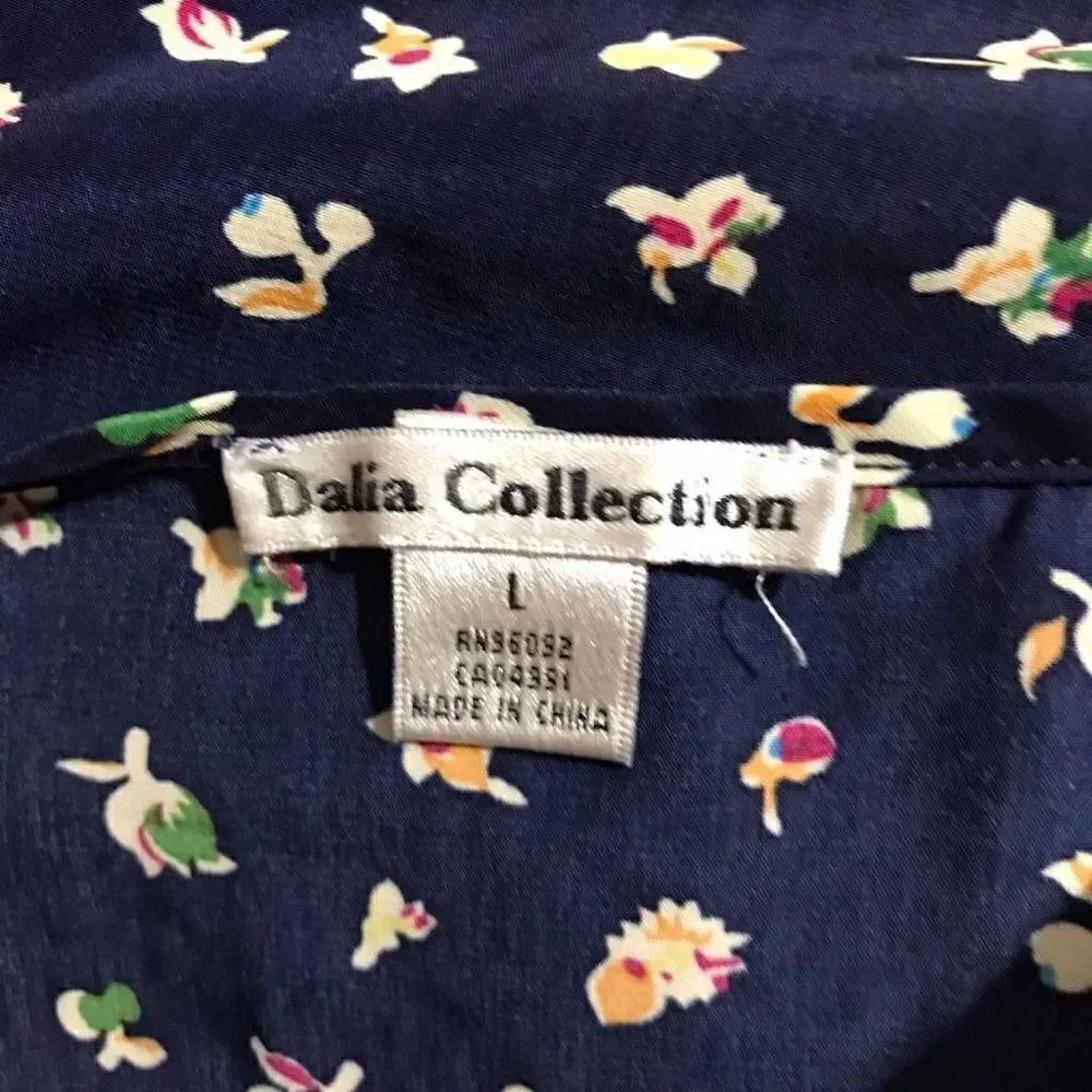 Dalia Collection Flower Print Top Size L - Picture 7 of 8